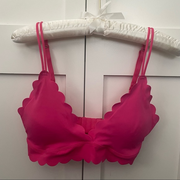 Anthropologie Other - Anthropologie Pink Scalloped Bikini Top